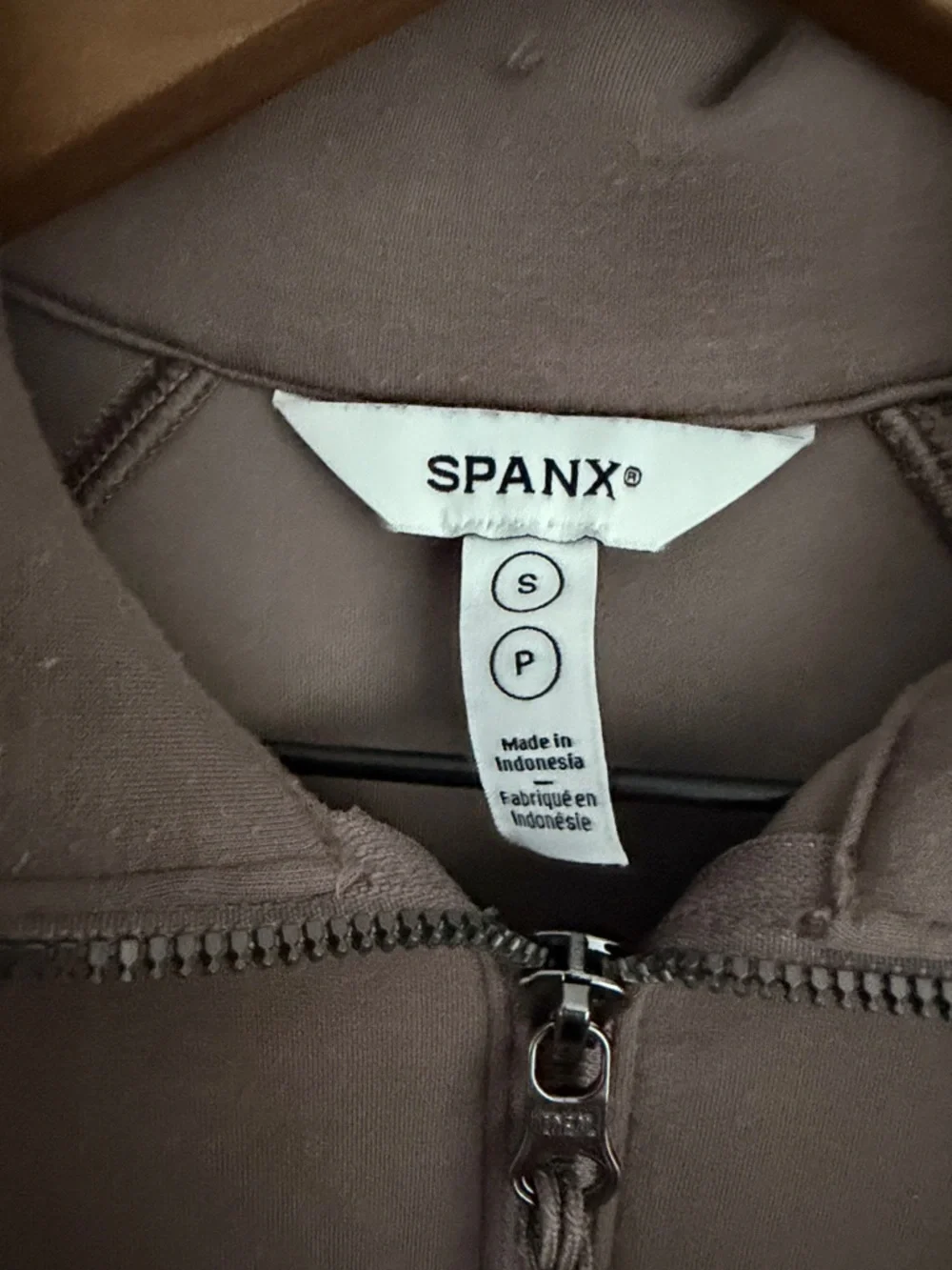 SPANX Women’s Air Essentials Half Zip Ultra Soft Pullover S - Picture 6 of 8